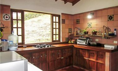 CASA EN VENTA ALTO DE LAS PALMAS