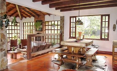 CASA EN VENTA ALTO DE LAS PALMAS