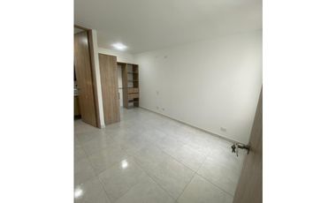 SE ARRIENDA APARTAMENTO EN PARQUE VIVERO