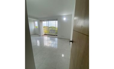 SE ARRIENDA APARTAMENTO EN PARQUE VIVERO