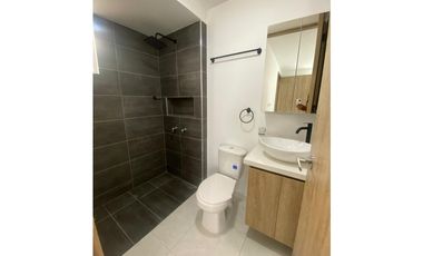 SE ARRIENDA APARTAMENTO EN PARQUE VIVERO