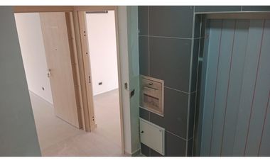 VENTA DE APARTAESTUDIO CASTELLANA