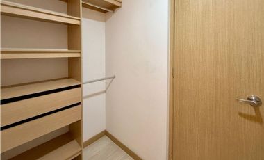 Apartamento en Sabaneta para la renta tradicional, piso 21