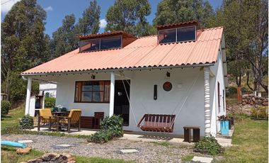 CASA CAMPESTRE SE VENDE FUQUENE CUND.