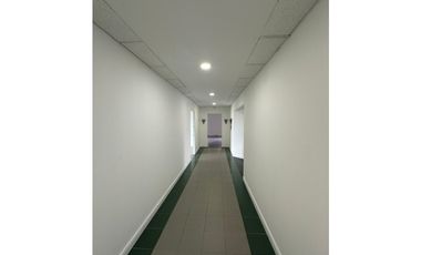 SE VENDE OFICINA EN LA AGUACATALA