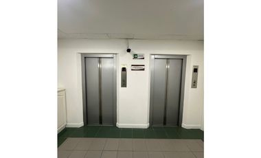 SE VENDE OFICINA EN LA AGUACATALA