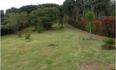 CASA CAMPESTRE SE VENDE TABIO CUND.