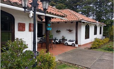 CASA CAMPESTRE SE VENDE TABIO CUND.