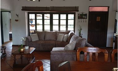 CASA CAMPESTRE SE VENDE TABIO CUND.