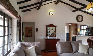 CASA CAMPESTRE SE VENDE TABIO CUND.