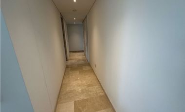 SE VENDE APARTAMENTO DE LUJO EN RIOMAR BARRANQUILLA