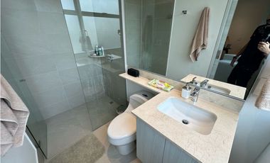 SE VENDE APARTAMENTO DE LUJO EN RIOMAR BARRANQUILLA