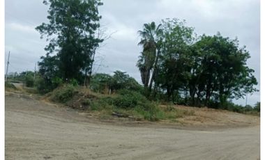 Terreno agrícola de 115 ha. con riego en San Lorenzo Del Mate Progreso