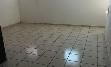 BODEGA EN VENTA  EL SAUZ, TEQUISQUIAPAN Sup 200 m2 ( Titulo de Propiedad )