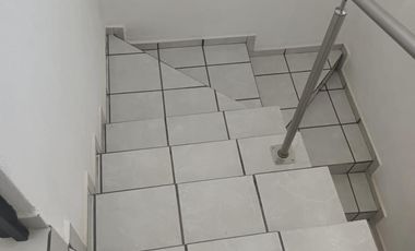 BODEGA EN VENTA  EL SAUZ, TEQUISQUIAPAN Sup 200 m2 ( Titulo de Propiedad )