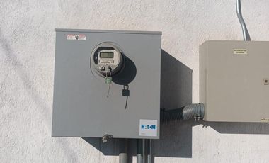 BODEGA EN VENTA  EL SAUZ, TEQUISQUIAPAN Sup 200 m2 ( Titulo de Propiedad )