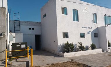 BODEGA EN VENTA  EL SAUZ, TEQUISQUIAPAN Sup 200 m2 ( Titulo de Propiedad )