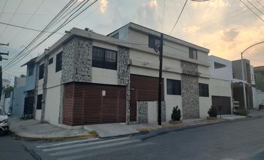 Casa en VENTA en Lomas de Anáhuac