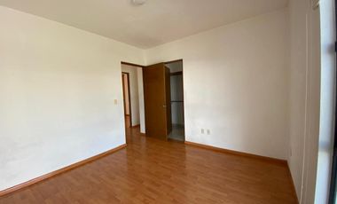 COMODA CASA EN RENTA EN LAS GRULLAS RESIDENCIAL