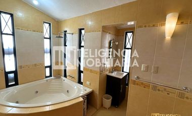 CASA CON ALBERCA EN VENTA - TLAMINCA TEXCOCO