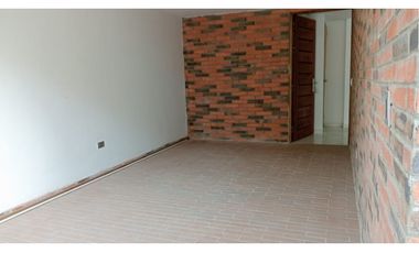 CASA EN ARRIENDO EN UNIDAD CERRADA