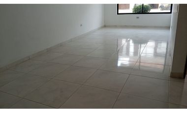 CASA EN ARRIENDO EN UNIDAD CERRADA