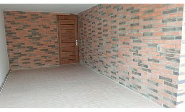 CASA EN ARRIENDO EN UNIDAD CERRADA