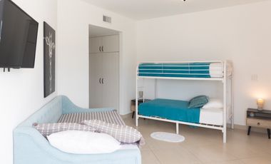 Venta en PH LAS OLAS 1, San Carlos