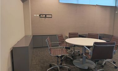 LLANO BONITO / PLAZA DEL ESTE CENTER / 90M / PISO BAJO / SOBRE VIA