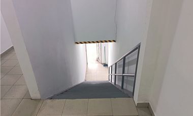 PLAZA DEL ESTE CENTER / LLANO BONITO / 100M / DIVISIONES / SOBRE VIA