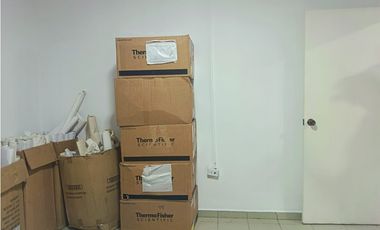 PLAZA DEL ESTE CENTER / LLANO BONITO / 100M / DIVISIONES / SOBRE VIA