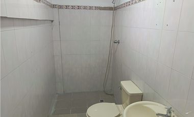 PLAZA DEL ESTE CENTER / LLANO BONITO / 100M / DIVISIONES / SOBRE VIA