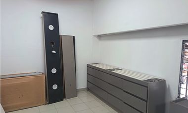 PLAZA DEL ESTE CENTER / LLANO BONITO / 100M / DIVISIONES / SOBRE VIA