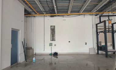 LLANO BONITO / PLAZA DEL ESTE CENTER / 550M / LOCAL CON BODEGA