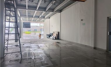 LLANO BONITO / PLAZA DEL ESTE CENTER / 550M / LOCAL CON BODEGA