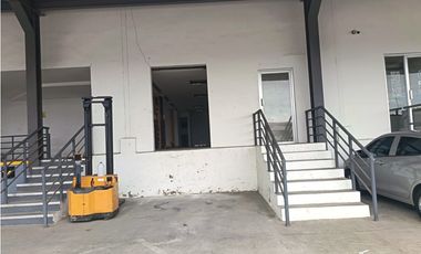 LLANO BONITO / PLAZA DEL ESTE CENTER / 550M / LOCAL CON BODEGA