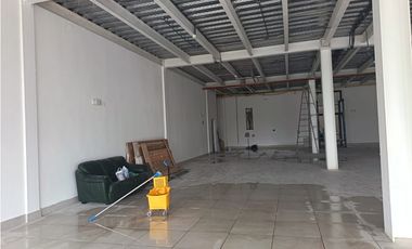 LLANO BONITO / PLAZA DEL ESTE CENTER / 550M / LOCAL CON BODEGA