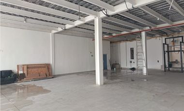 LLANO BONITO / PLAZA DEL ESTE CENTER / 550M / LOCAL CON BODEGA