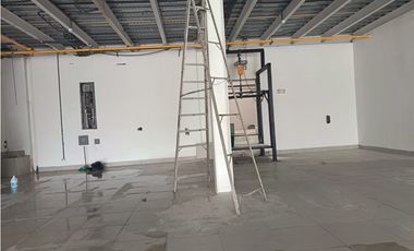 LLANO BONITO / PLAZA DEL ESTE CENTER / 550M / LOCAL CON BODEGA