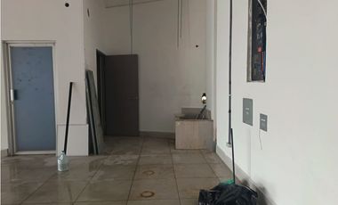 LLANO BONITO / PLAZA DEL ESTE CENTER / 550M / LOCAL CON BODEGA