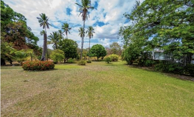 PUNTA BARCO / SAN JOSE / 6018M / 7 HABITACION / 5 PARKING / PISCINA