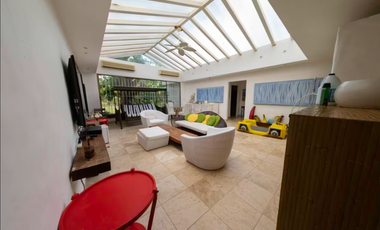 PUNTA BARCO / SAN JOSE / 6018M / 7 HABITACION / 5 PARKING / PISCINA