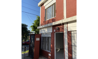 Colombia 5341, Depto 1, entre Rucci y Pujol, Isidro Casanova