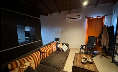 Vendo Casa Con Tres Locales en Caseros, Entre Ríos.