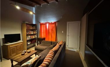 Vendo Casa Con Tres Locales en Caseros, Entre Ríos.