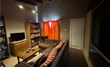 Vendo Casa Con Tres Locales en Caseros, Entre Ríos.