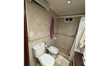 Venta Chalet a 1 cuadra de la playa!!! Gas natural!!