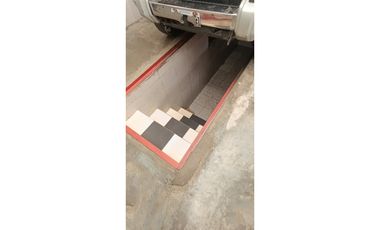 CHALET 4 AMB CON  GARAGE TALLER Y FOSA.