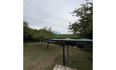 VENTA- CASA 1 DORM. + PILETA- LA GRANJA, CÓRDOBA