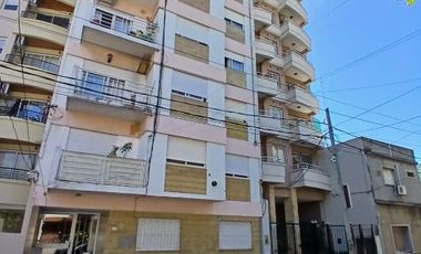 Departamento en alquiler en Lanus Oeste